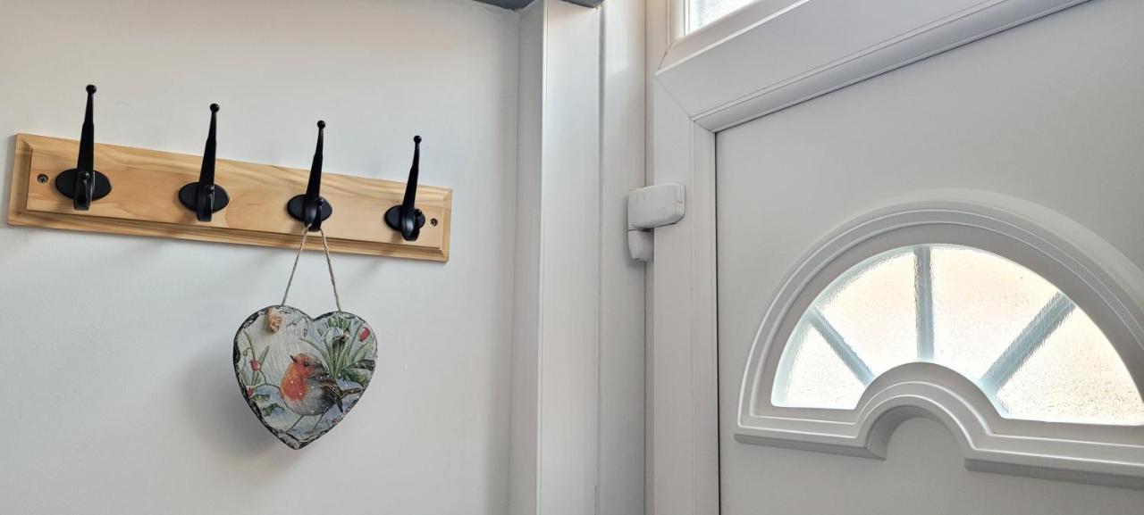 Sutherland St - 2 Bed Home With Free Parking York Ngoại thất bức ảnh