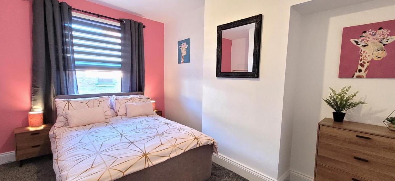 Sutherland St - 2 Bed Home With Free Parking York Ngoại thất bức ảnh